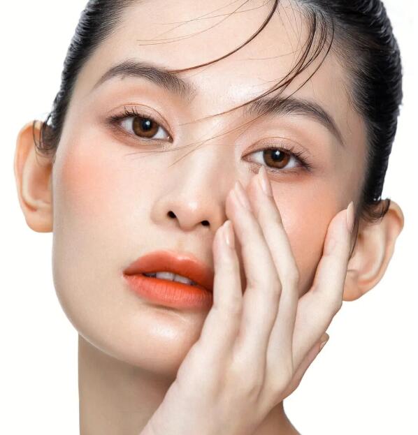 化妝對敏感肌膚有影響嗎? 化妝對敏感肌膚有影響嗎?