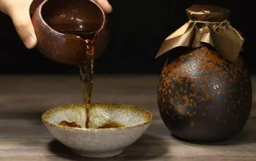 女人喝黃酒有什么好處 女人喝黃酒有什么好處